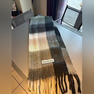 Acne Syudios Scarf